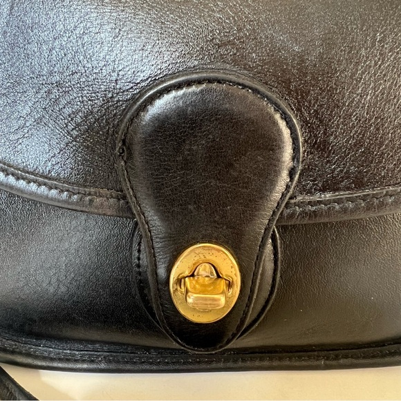 VTG Coach 90’s Prairie #9954 Turnlock Crossbody Black Leather Bag Purse - Picture 3 of 15